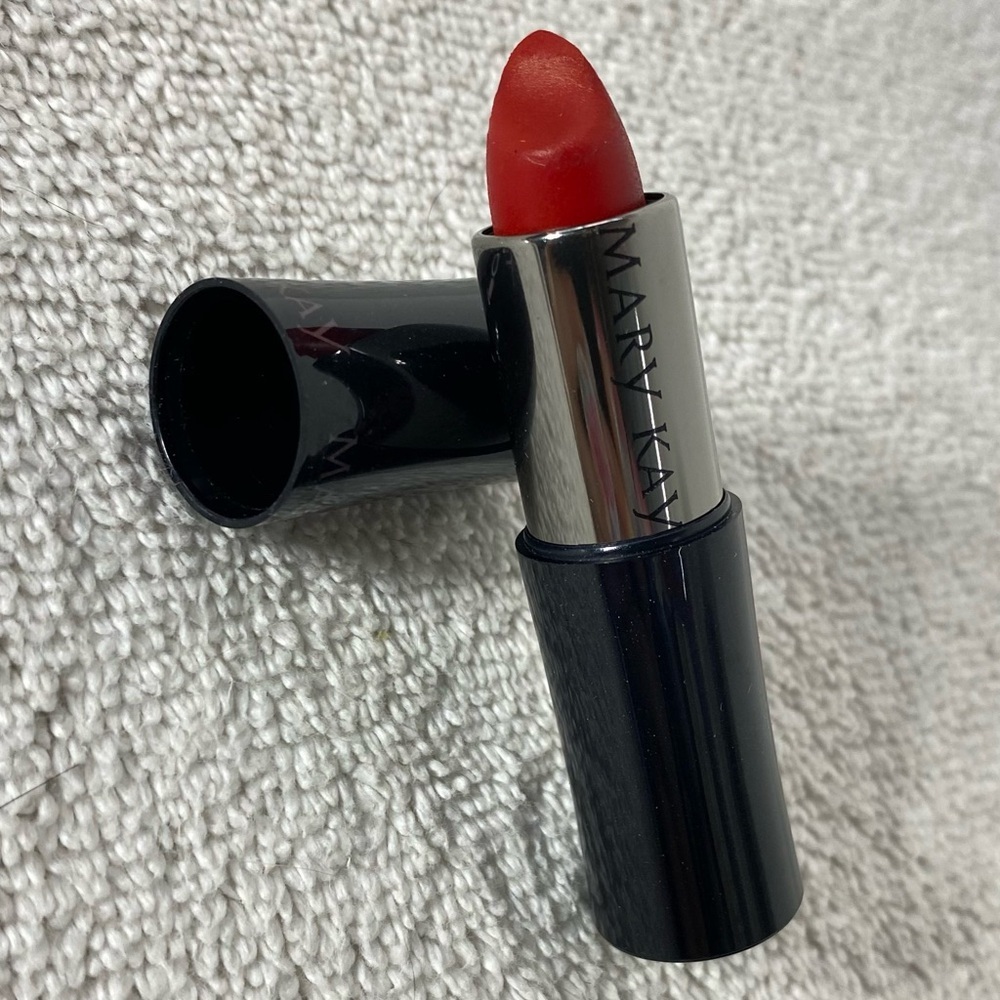 5/$35 Vintage Mary Kay Really Red Crème Lipstick